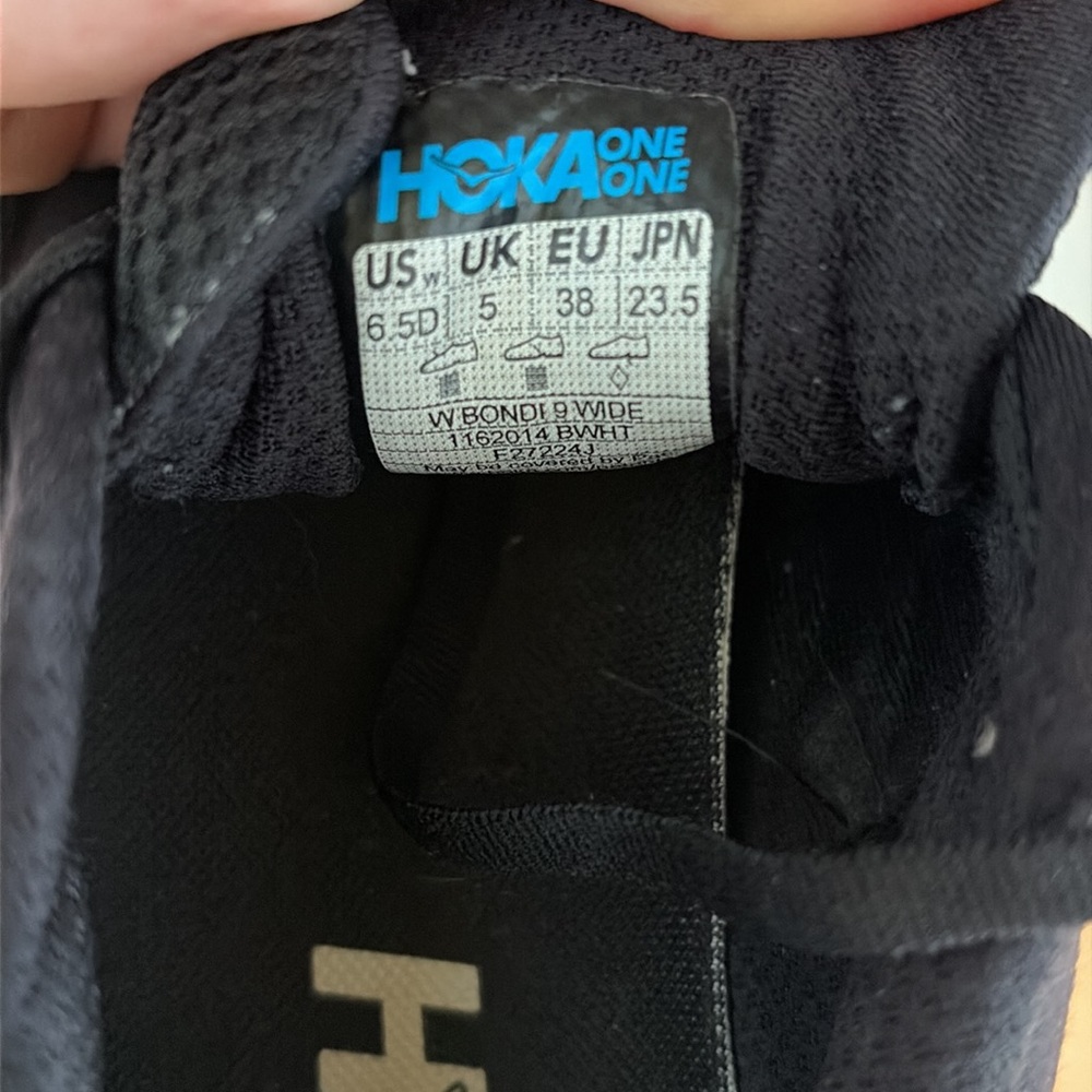 HOKA Women’s Bondi 9 (6.5 Wide) - Picture 4 of 4